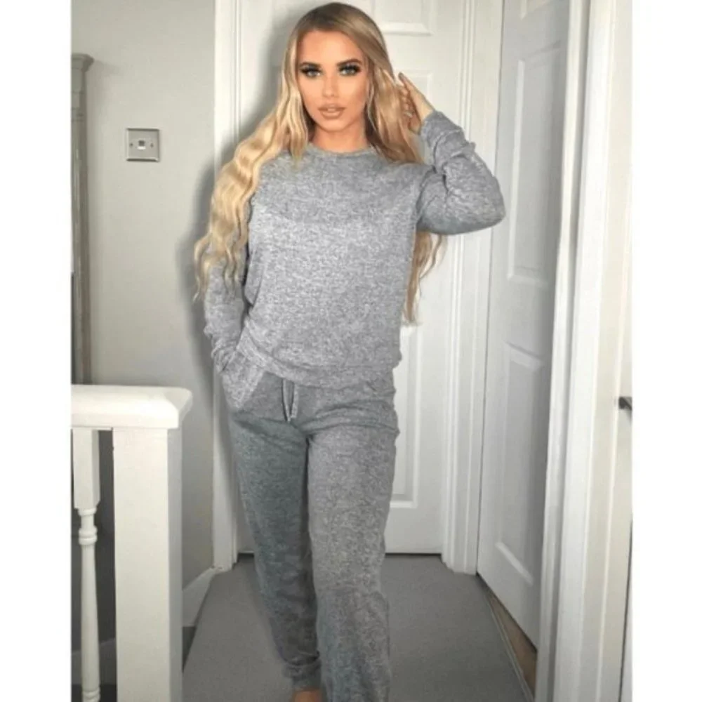 Gray Long Sleeve Top and High Waist Joggers Jogger Pants Two Piece Set - Picture 6 of 10